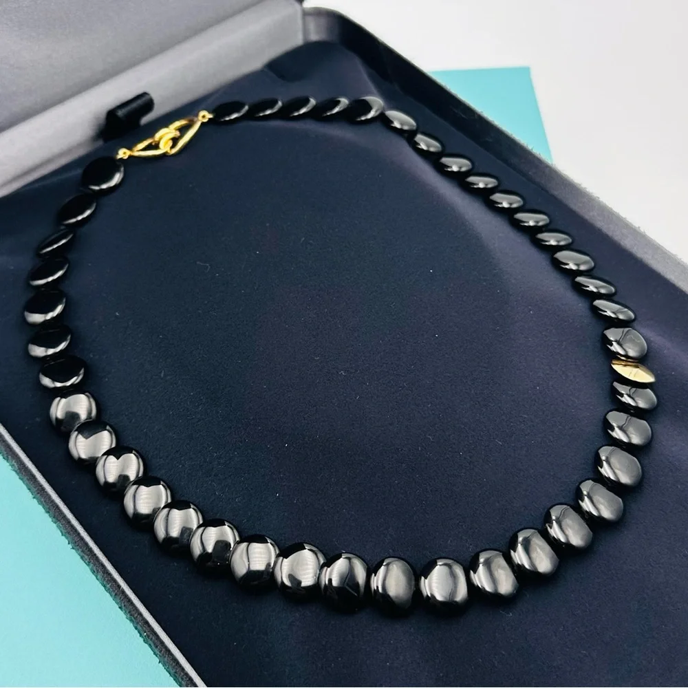 Vintage Tiffany & Co. Lentil Onyx 18K Yellow Gold Necklace 17” Presentation Box